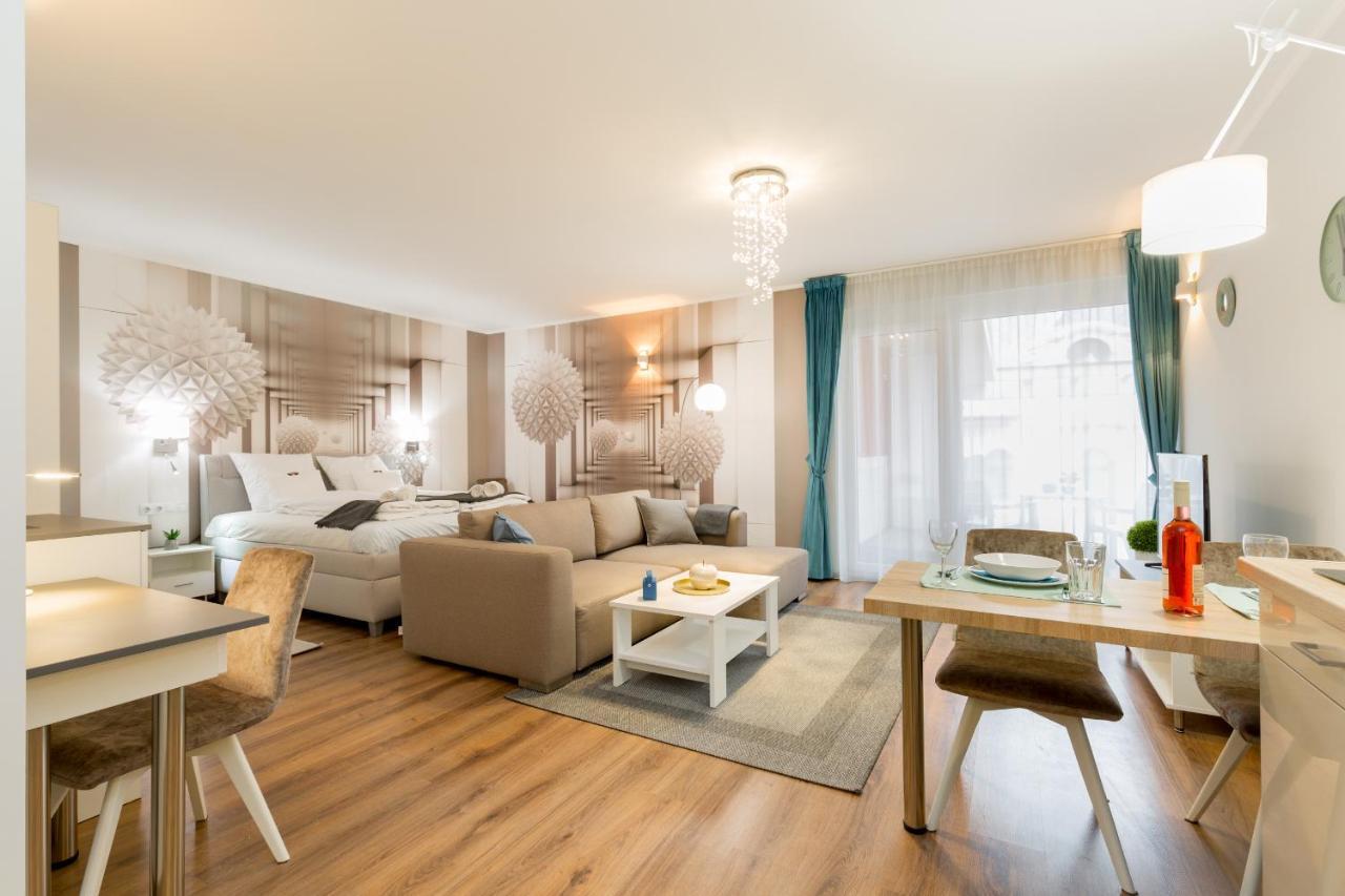 Апартаменты Downtown Residences - Ac,elevator,terrace *